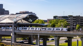 馬州紫線輕軌列車提前抵達2027年通車在即(圖)