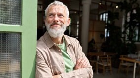 「人到五十看三處六十防三事」啥意思(組圖)