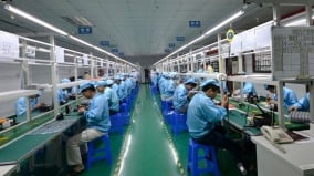 “罗刹囯”工人罢工强烈要求争取加班权不被剥削就被饿死(视频)