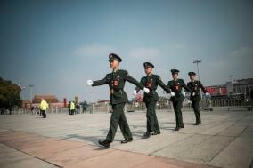 北京学校八月大返京胡锦涛旧部阅兵前走访老虎团(图)