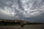 中国处十字路口新领导人急需解决三大问题(图)
