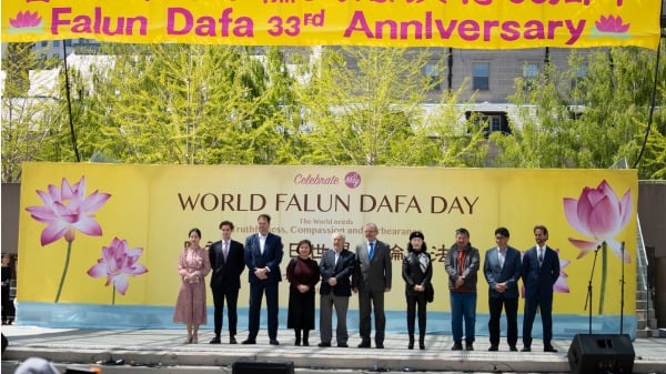 圖為發言的嘉賓合影。（看中國特約攝影Evan攝）