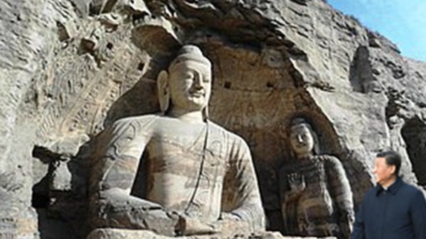 習近平雲岡石窟求佛
