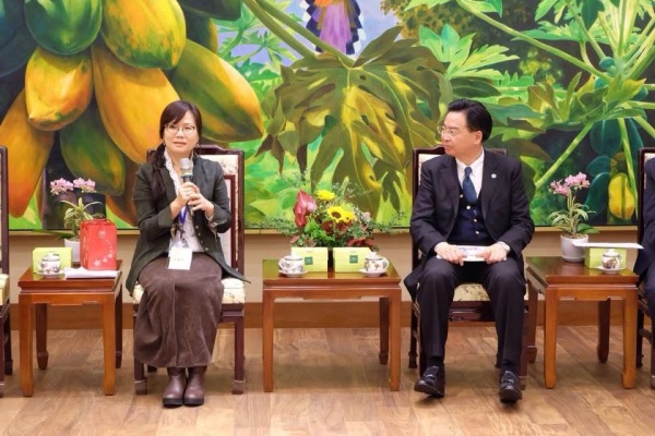 花蓮陶藝家彭雅美