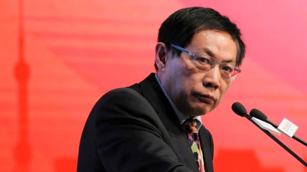 变天信号传政法高层携燕窝粽子探视任志强(图)