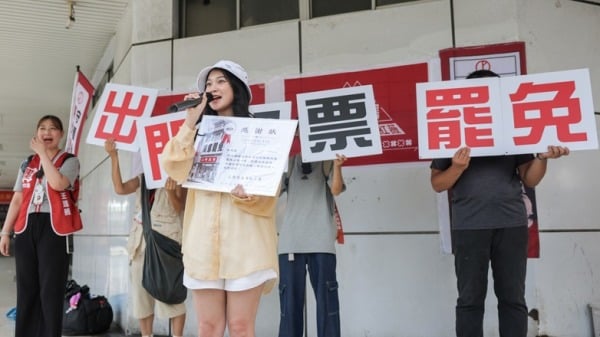 公民團體推動罷免藍委，近日呼籲民眾出門投下罷免票。