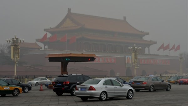 中国处十字路口新领导人急需解决三大问题(图)