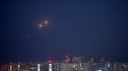 俄罗斯一夜击落142架乌军无人机莫斯科首都圈航班大乱(图)