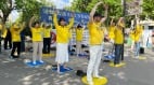 7.20反迫害26周年巴黎法轮功学员中使馆旁集会(组图)
