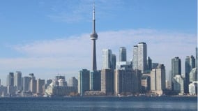 加拿大公寓市场连跌20个月多伦多销量锐减(图)