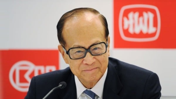 李嘉誠賣港口新進展長和：擬邀中資者入局(圖)