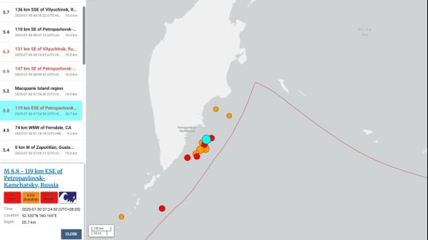快讯：俄地震规模再上修至8.8海啸淹没港口小镇(图视频)