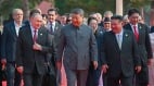 九三阅兵独裁者的荒诞同台(图)