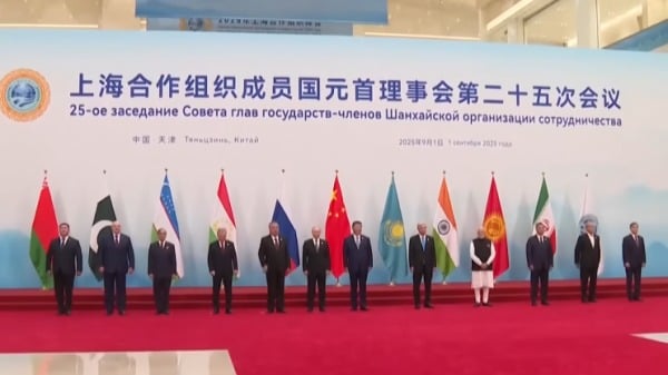 网友痛批习近平“汉奸”一边强制社保一边大撒币(图)