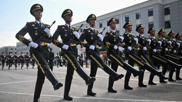 《告中国军人书》震撼登场：你究竟在保谁的国(图)
