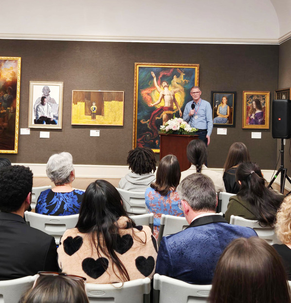 银奖得主美国画家Ken Corbertt发表获奖感言。（摄影：Moira/看中国）