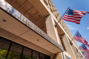 FBI搜查富尔顿县选举办公室调查2020年选举资料(图)