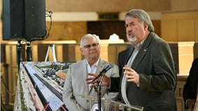 美国众议员拉马尔法去世共和党众院席位承压(图)