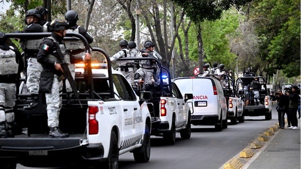 墨西哥贩毒集团头目被击毙美国建议公民就地避险(图)