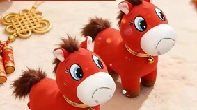 马年吉祥物变哭哭马爆单那是“中国牛马”的样子(图)