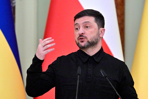 乌克兰总统泽连斯基（Volodymyr Zelensky）于2026年2月5日在基辅马林斯基宫（Mariinskyi Palace）与波兰总理举行联合记者会期间发表讲话。