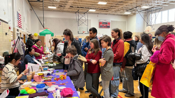 迎马年 亚裔社区中心新年欢庆