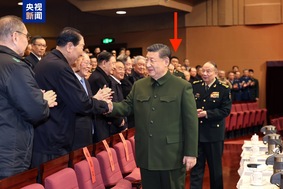 習觀看慰問演出如臨大敵三名老軍頭去世藏內鬥暗綫(圖)