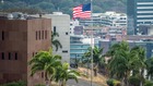 时隔七年美国国旗再次在委内瑞拉升起(图)