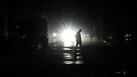 停电引爆民怨古巴人砸烂共产党办公室(图)