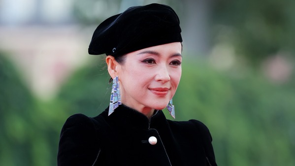 女明星模样大变网友直呼“认不出”评议炸锅(组图)