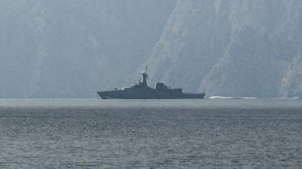 霍尔木兹海峡紧张升级美军击沉伊朗11艘舰艇(图)