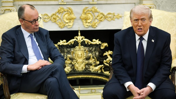 川普宣布：将切断与西班牙全部贸易(图)