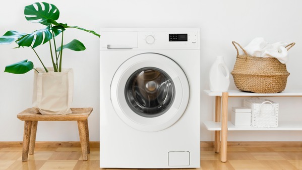 洗衣机洗衣服