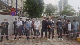 广州政府暴力强拆雇用暴徒私闯民宅驱离村民(图)
