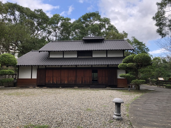 淡水 一滴水紀念館 樹