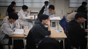 「金湯匙」也焦慮：韓國為何成為年輕人口中的「地獄朝鮮」(圖)