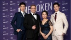 神韵演员出席《坚不可摧》加国首映讲述成长故事(组图)