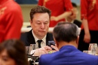 川习会期间马斯克一个动作全场抢镜(图)