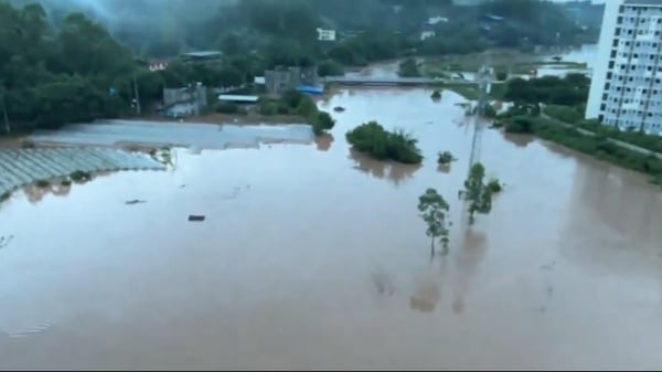 “跟子弹一样”重庆永川暴雨致3死17失联(图)