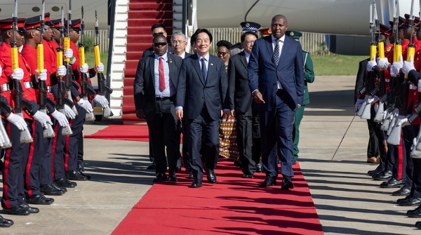 總統賴清德抵史瓦帝尼，中共外交部崩潰跳腳。