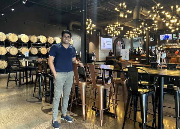 位於米德爾敦（Middletown）的Aspire Brewing啤酒廠——店主Parth。（圖片來源：May Song/Vision Times）