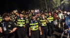 山东音乐节招学生当保安15小时仅给80元引发集体抗议(图)