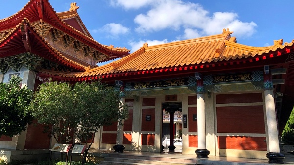 台灣桃園虎頭山風景區的桃園孔廟金聲門