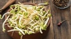 绿豆芽好处多这4类人食用需谨慎(图)