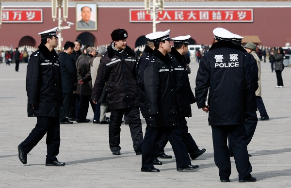 警察