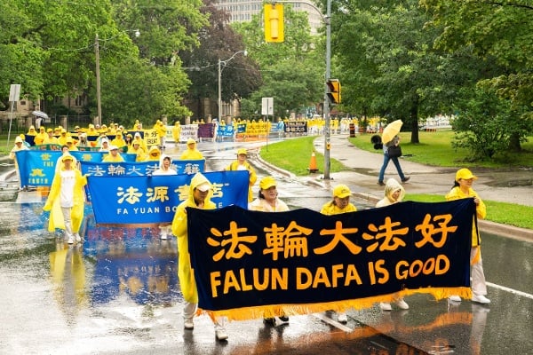 袁红冰：法轮功学员在拯救中国人的灵魂(图)