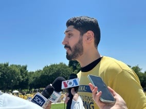 前NBA球星坎特：世界不能止於譴責應對中共迫害採取切實行動(組圖)