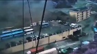 西藏泥石流瞬间吞噬人群亲历者倒车3公里逃生：腿吓软(图)